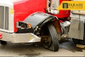 accidente de camión en la autopista 10 en Bloomington